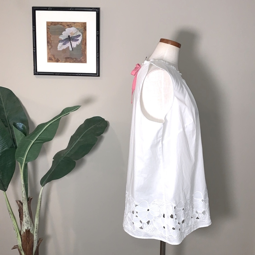 NWT Talbots Woman Sleeveless Blouse, White with Pink Tie Back Closure, Size 2X - Picture 2 of 16